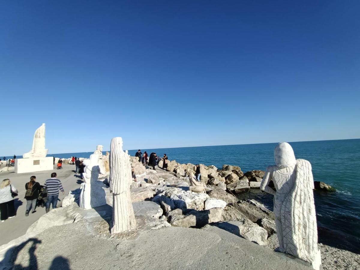Residenza Topazio San Benedetto del Tronto Buitenkant foto