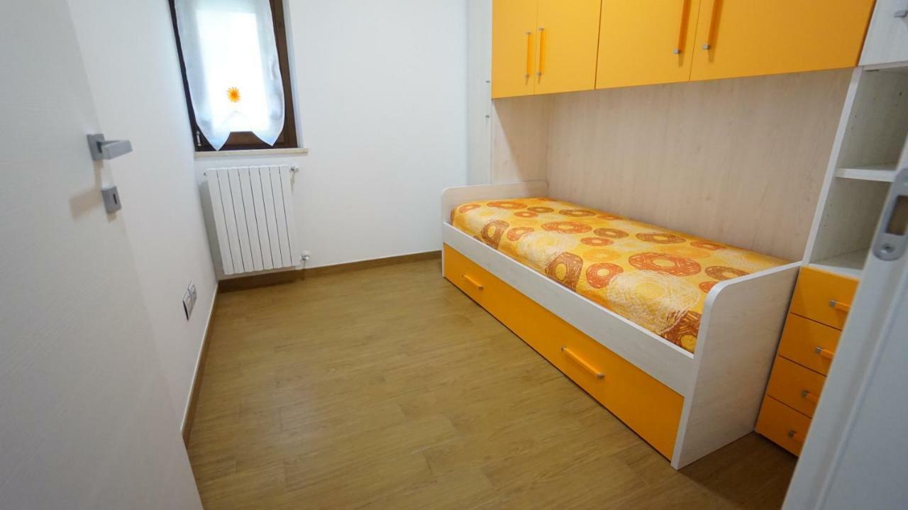 Residenza Topazio San Benedetto del Tronto Buitenkant foto